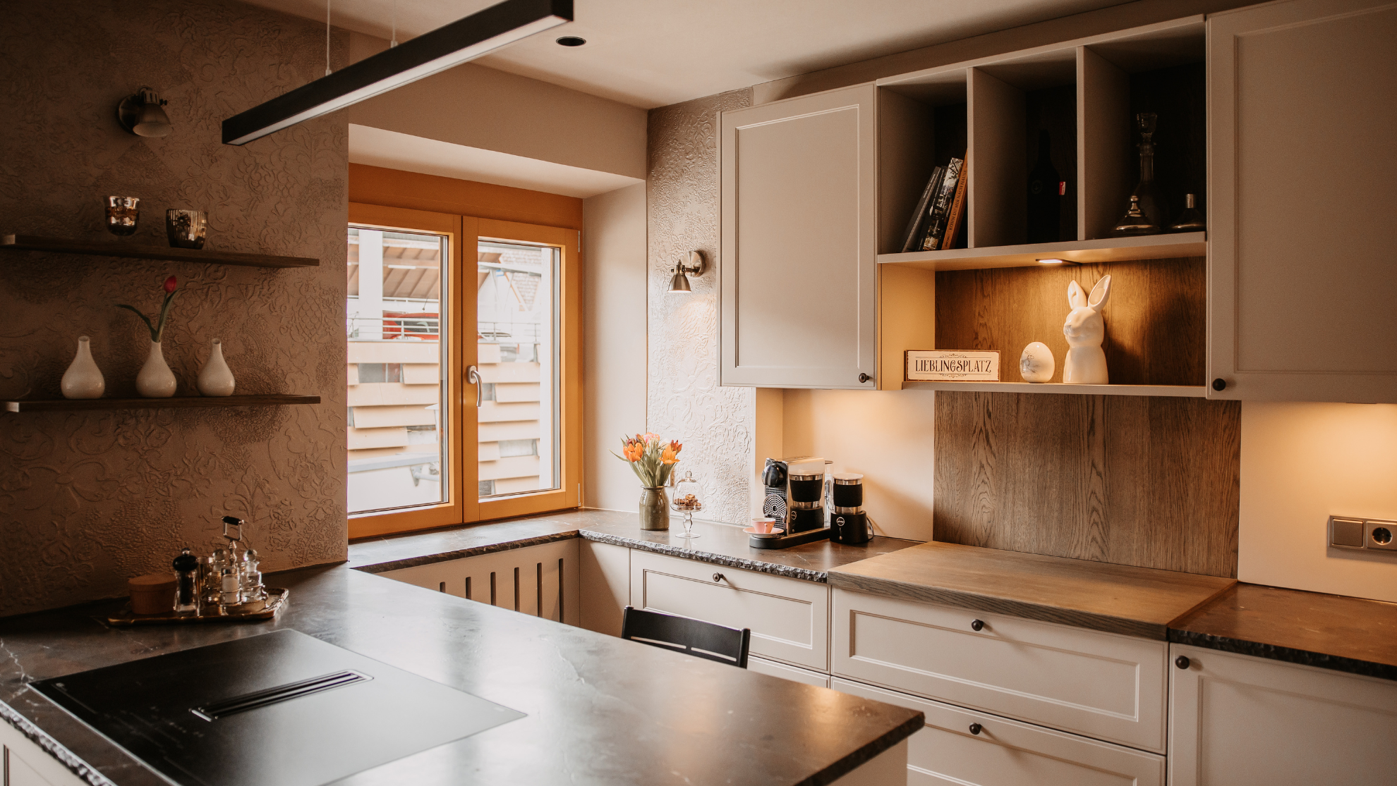 TRADITION, NEU INTERPRETIERT.